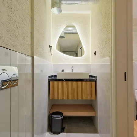Maison 70 - New Renovated Luxury Residences Apartament Stambuł