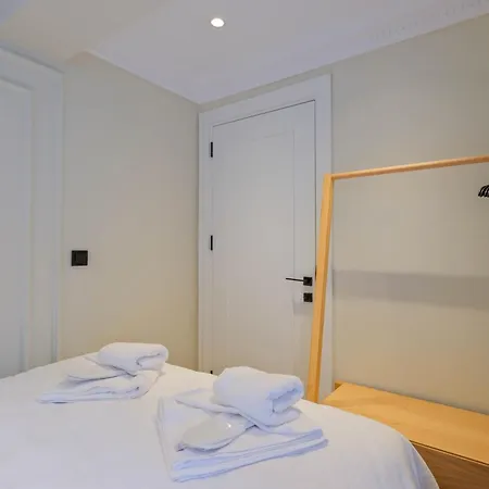 Maison 70 - New Renovated Luxury Residences