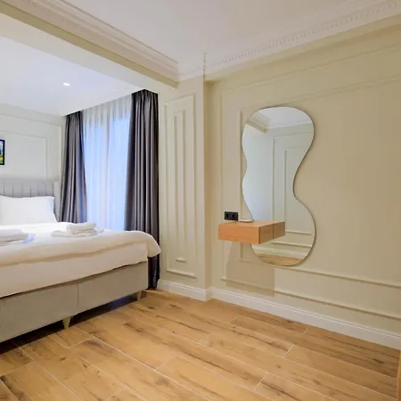 Maison 70 - New Renovated Luxury Residences
