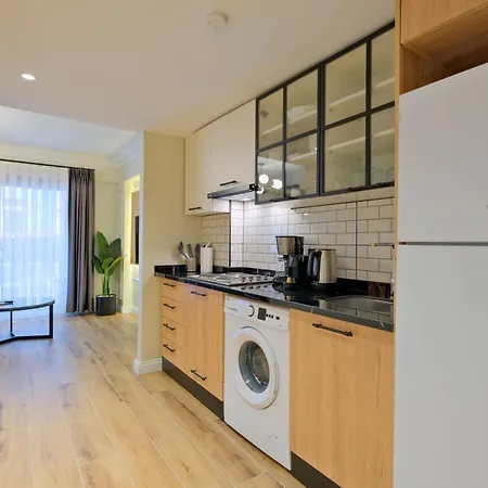 Maison 70 - New Renovated Luxury Residences