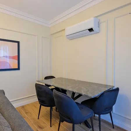 Maison 70 - New Renovated Luxury Residences *